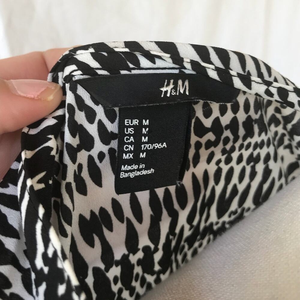 H&M blouse - Picture 5 of 6